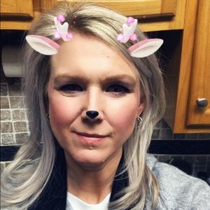 Meet your Posher, Leena